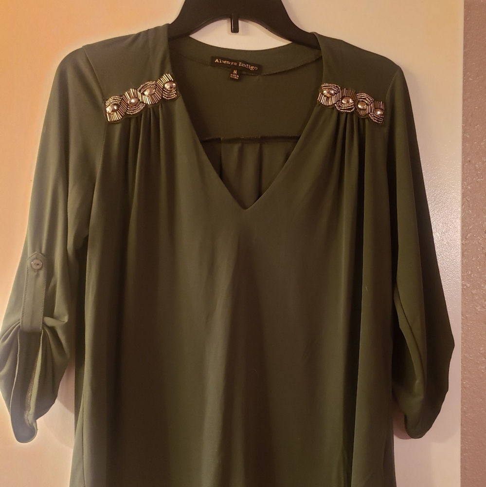 🍂Always Indigo, olive green blouse🍂